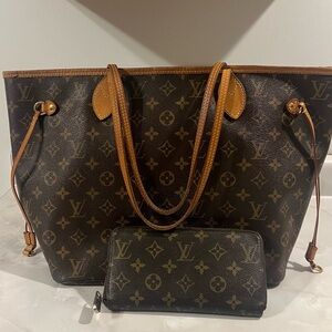 Louis Vuitton neverfull purse and wallet set